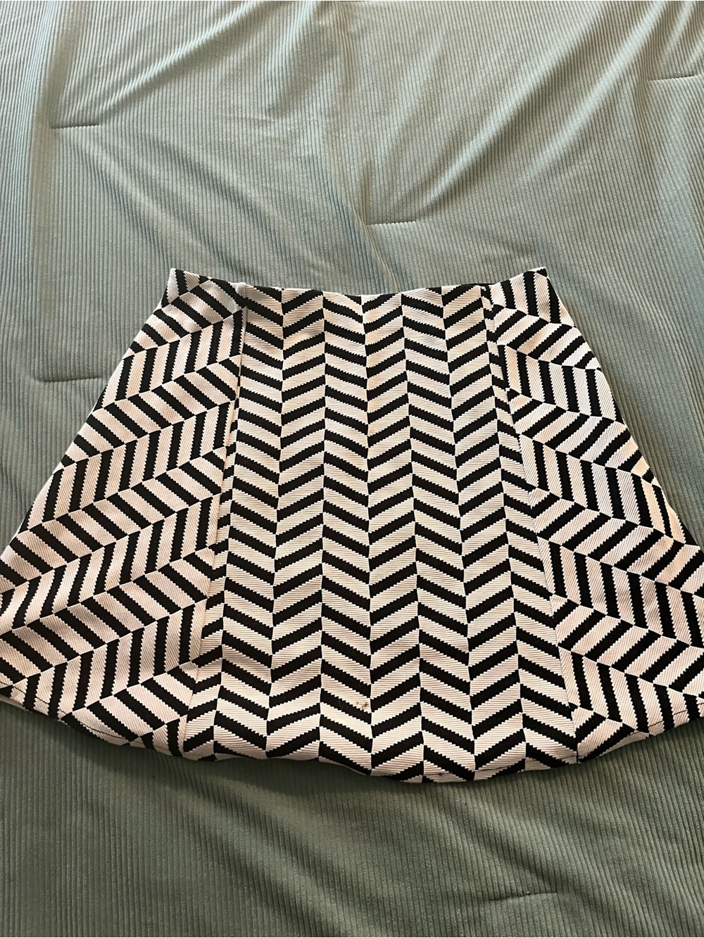 Zara Black and White Chevron Skater Skirt